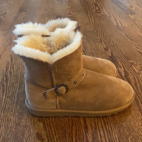 Girls brown boot - Picture 2 of 5